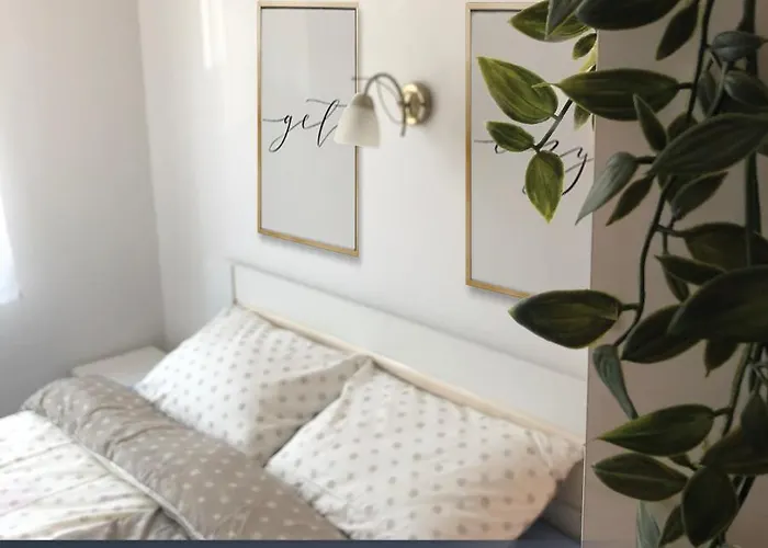 Zoe Apartment